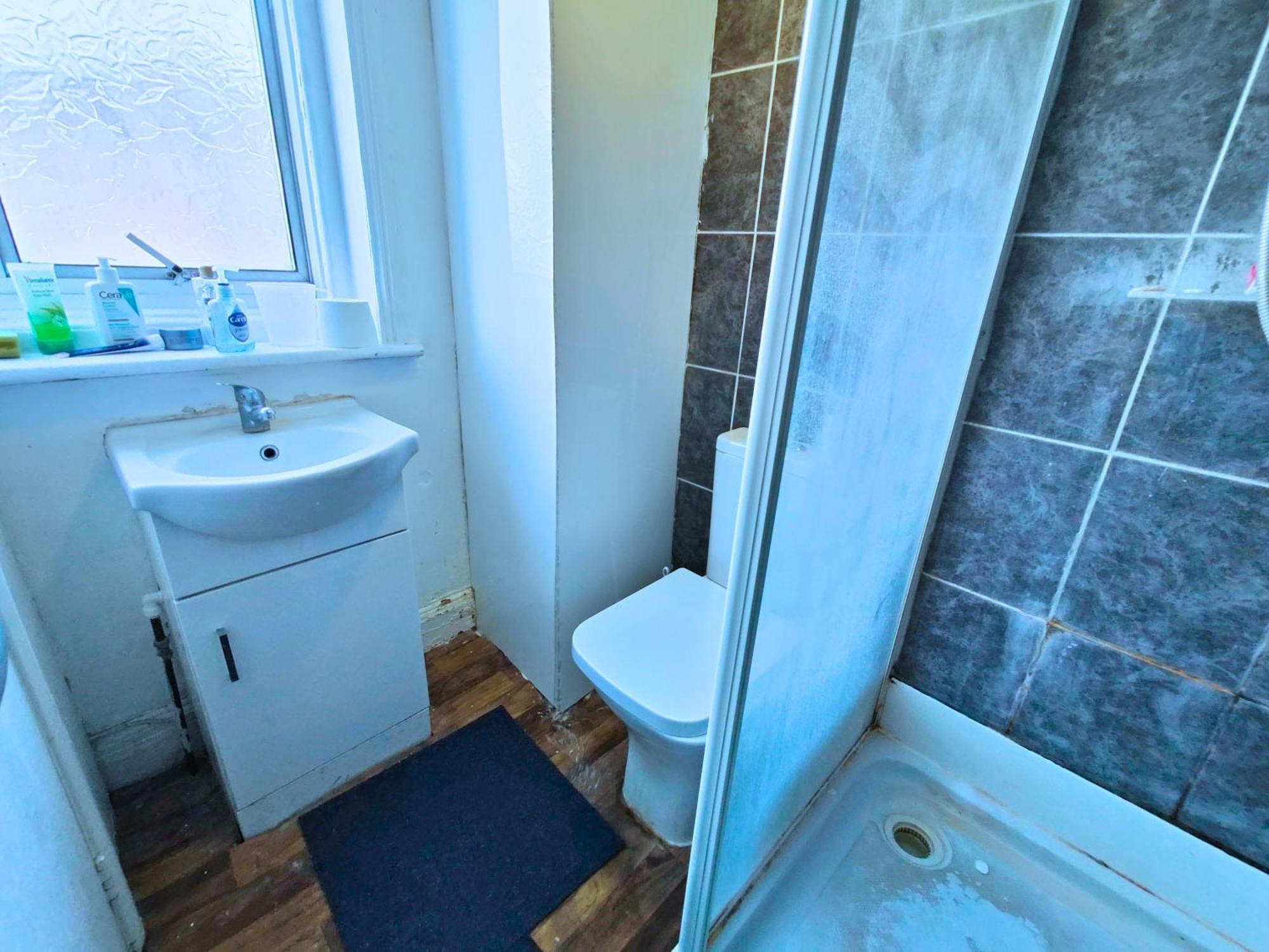 Apartment R2 Stylish Mezzanine London